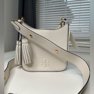 TORY BURCH MINI THEA SHOULDER BAG. NEW IVORY!